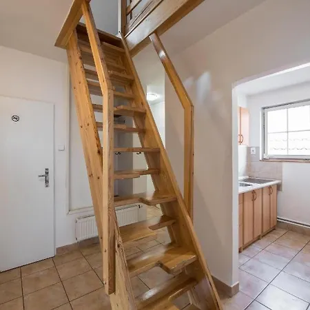 Appartement Husova 15