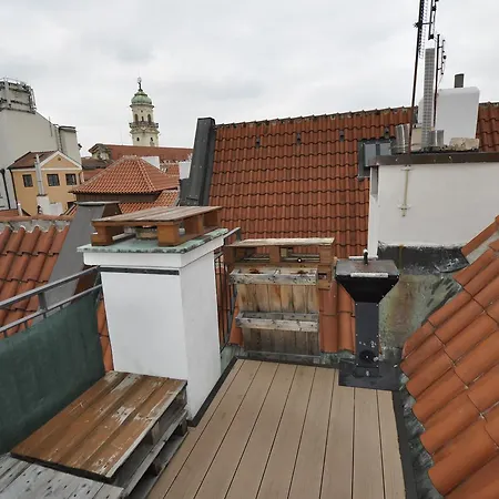 Apartment Husova 15