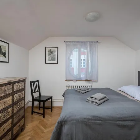 Apartment Husova 15